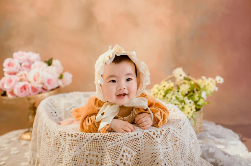 常宁宝宝多大开始攒肚子