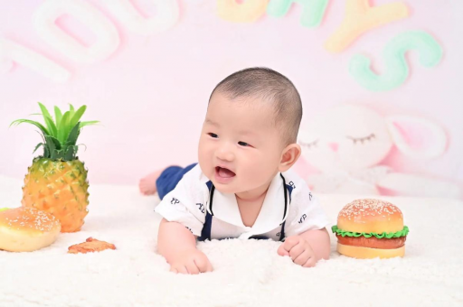 常宁宝宝睡觉磨牙